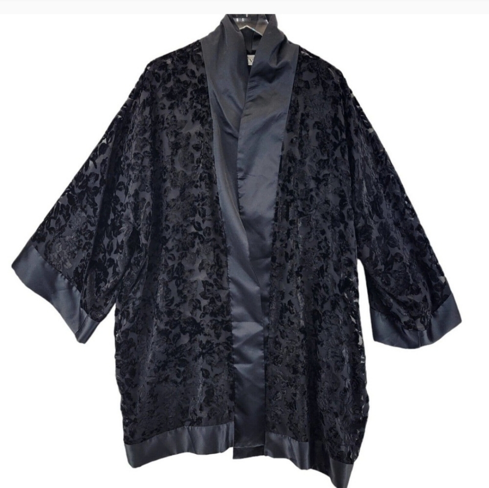 Valentino Intimo Semi Sheer Velvet Burnout Open Robe Black One Size